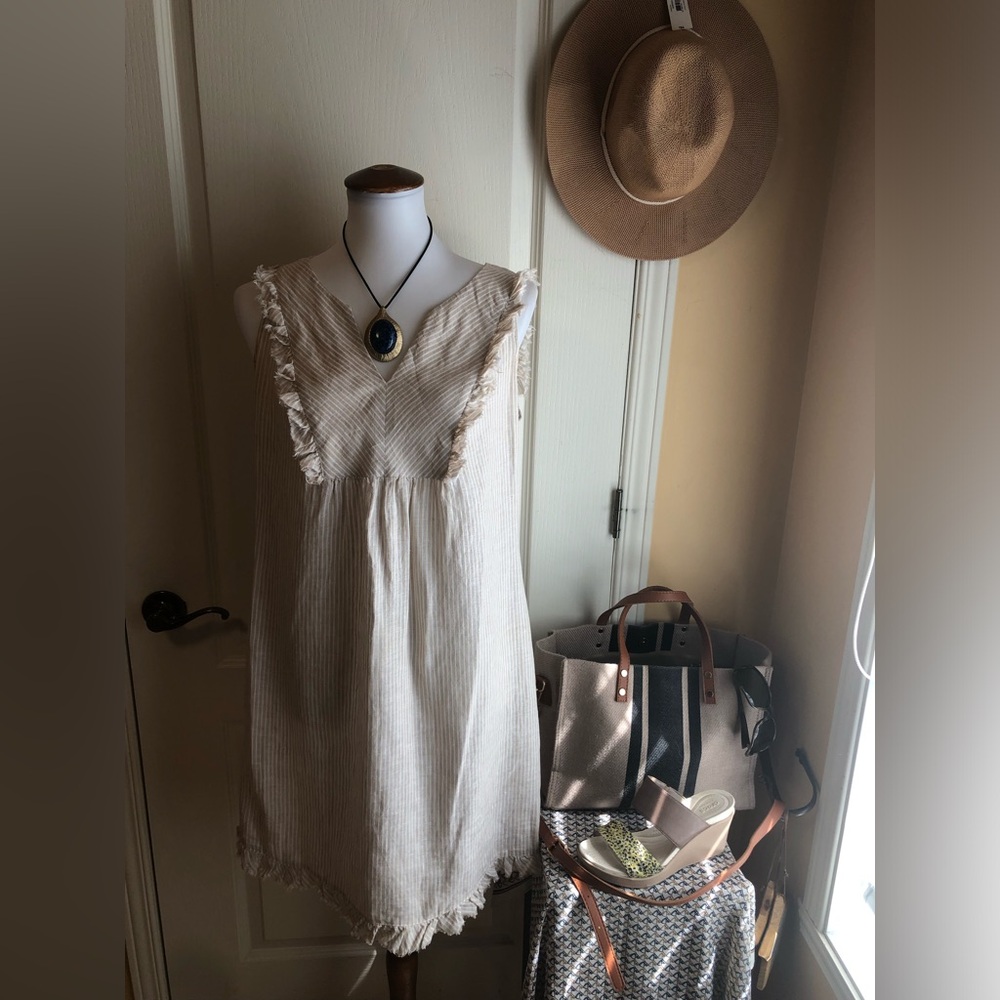 Vineyard Vines linen Striped Ruffle shift  Dress